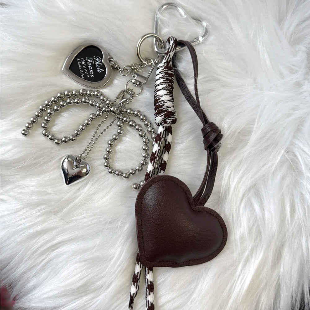 Charm Heart shaped Keychain NEW Brown And Silver